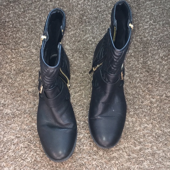 Calvin Klein boots - Picture 2 of 4